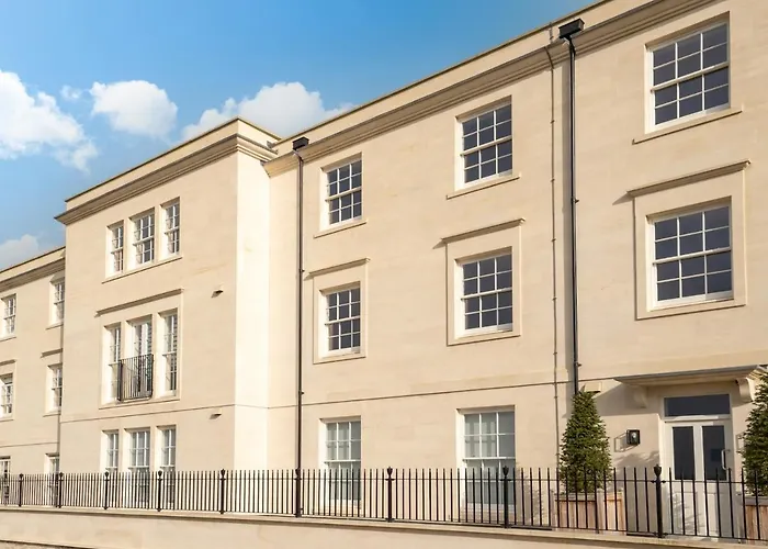 Pass The Keys Quiet 1 Bed Central Apartment With Parking